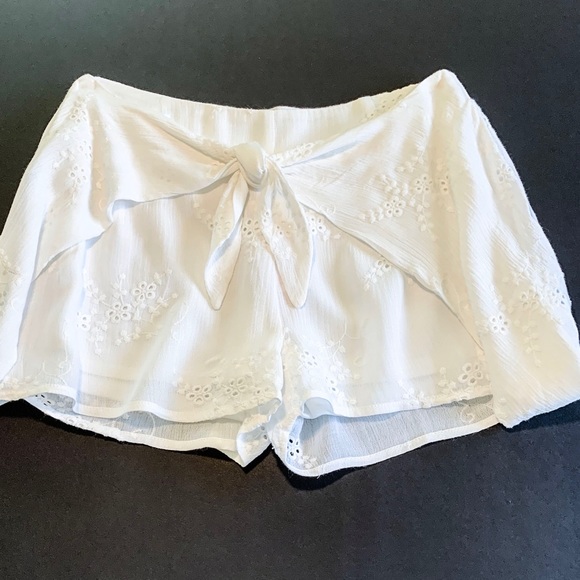Gianni Bini Embroidered cotton gauze Skirt/ Skort - Picture 9 of 11